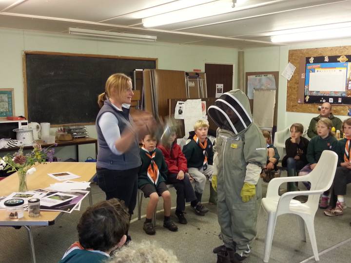 Radnage Cubs Bee Keeping Night